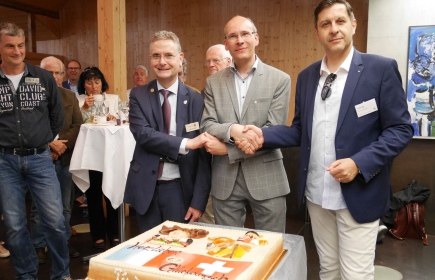Besiegelung der langjährigen Partnerschaft mit dem RC Mulhouse im April 2018 in Appenzell.